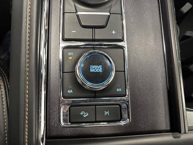 Used 2024 Ford Expedition Max Platinum AWD/4WD image 24