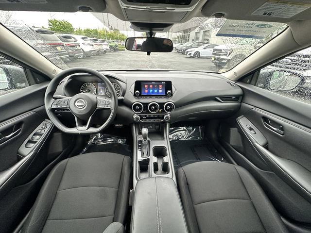 Used 2025 Nissan Sentra S FWD image 3