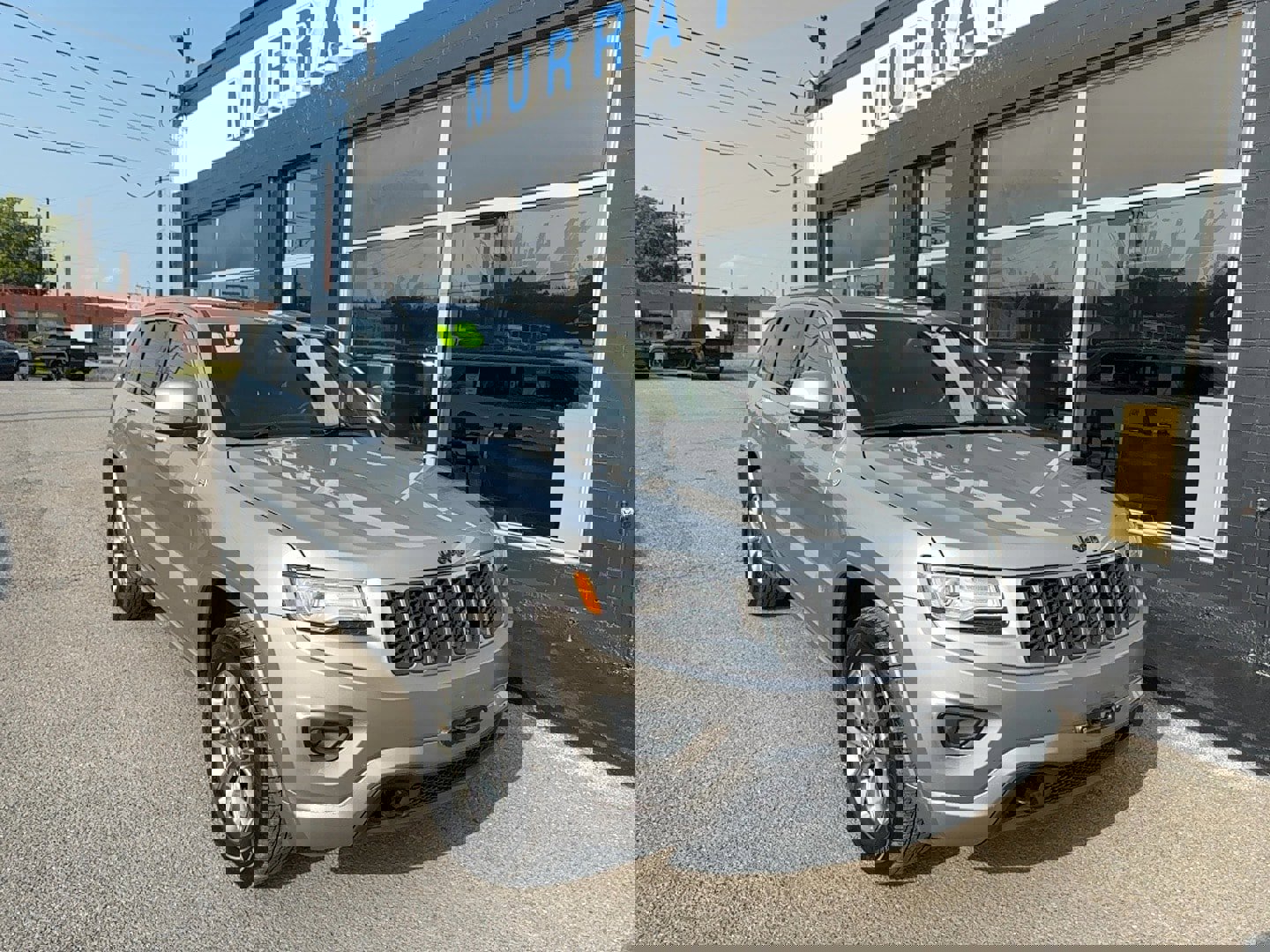 Used 2015 Jeep Grand Cherokee Overland image 1