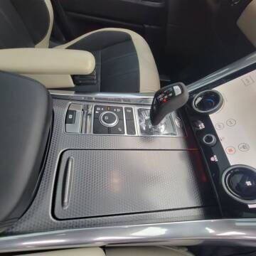 Used 2020 Land Rover Range Rover Sport HST AWD/4WD image 24