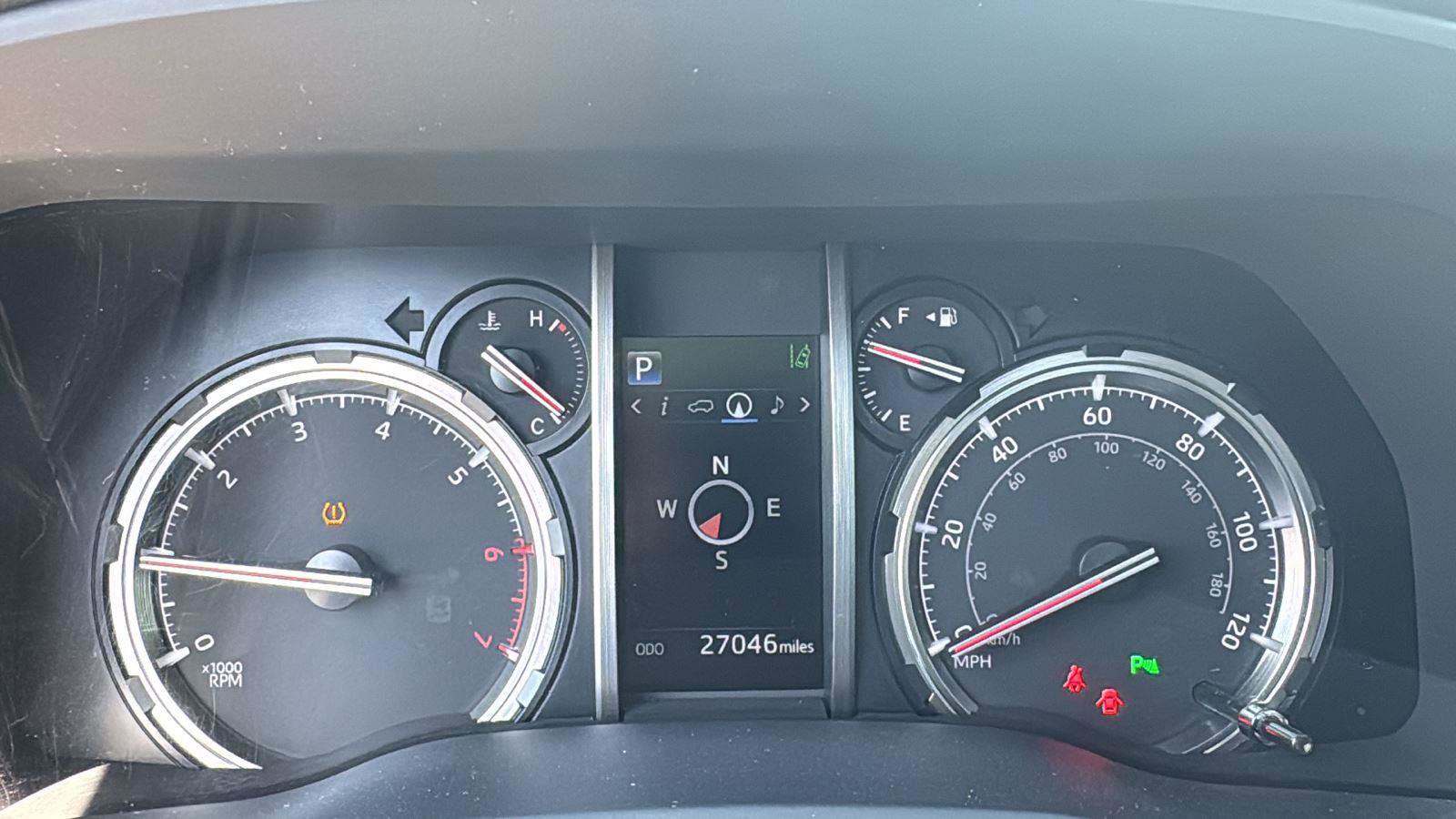 Used 2023 Toyota 4Runner Limited image 10