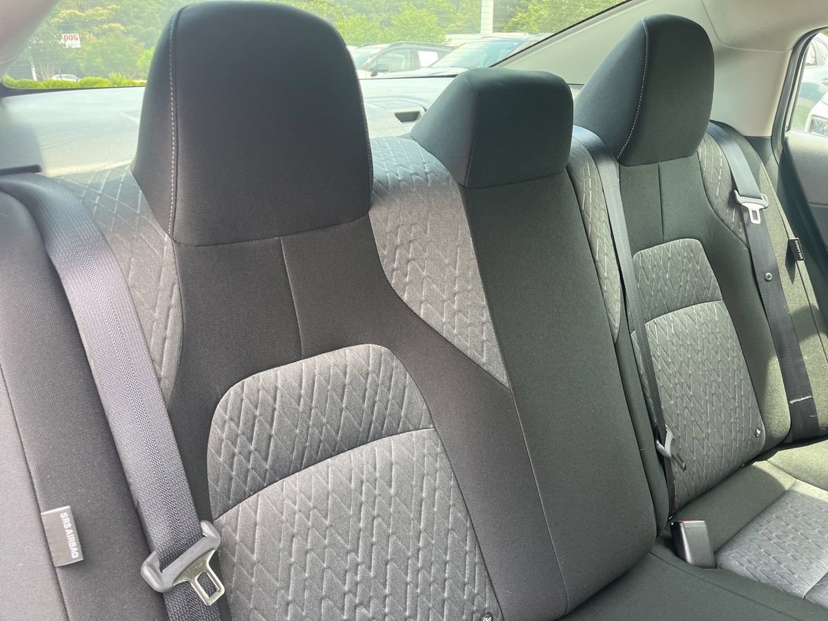 Used 2026 Nissan Sentra SV w/ Floor Mat Package FWD image 37