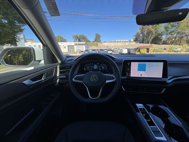 New 2026 Volkswagen Atlas SEL image 14