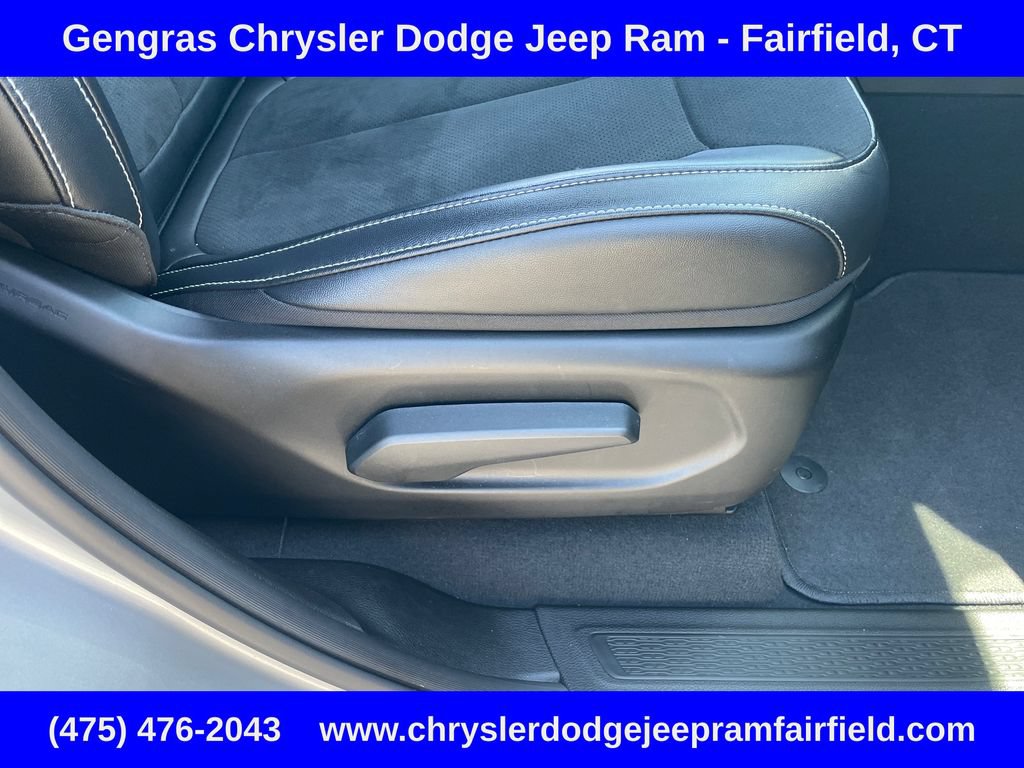 Certified 2024 Jeep Grand Cherokee Altitude AWD/4WD image 17