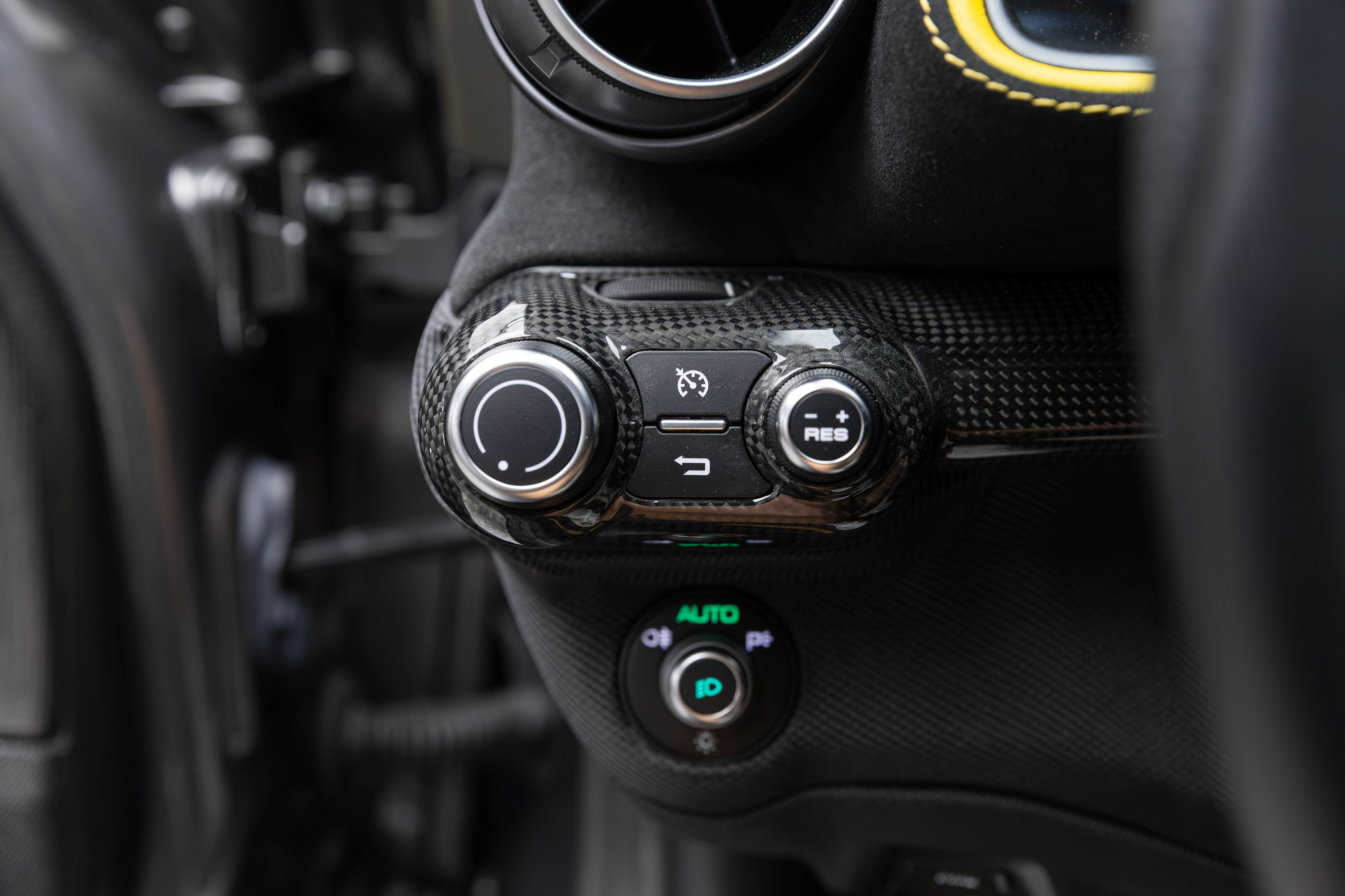 Certified 2023 Ferrari 812 Competizione RWD image 31