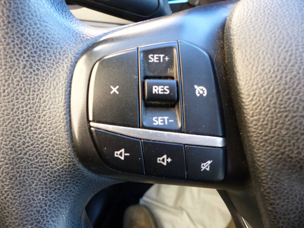 Used 2020 Ford Escape SE AWD/4WD image 41