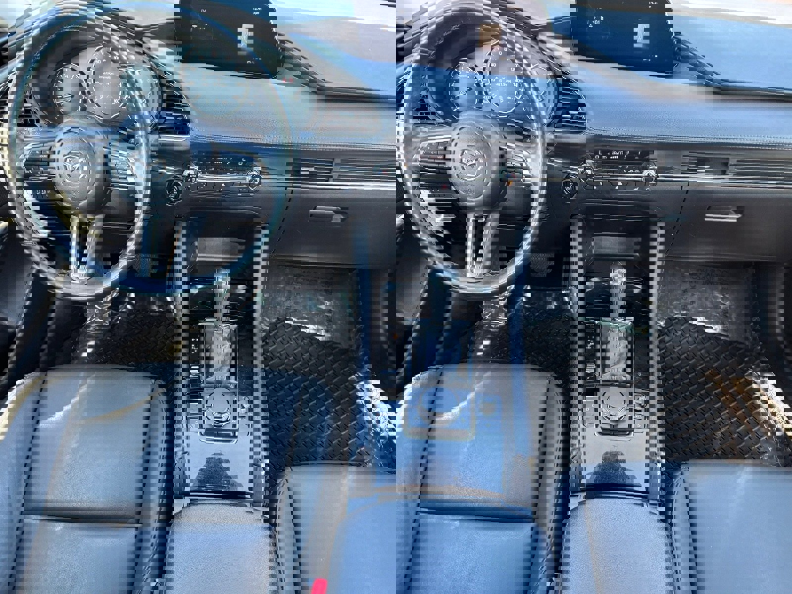 Used 2024 MAZDA MAZDA3 s image 14