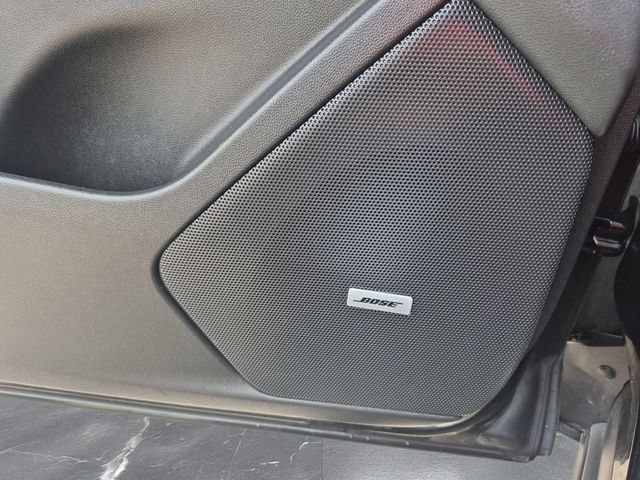 Certified 2025 Cadillac XT6 Premium Luxury w/ LPO, Floor Liner Package AWD/4WD image 18