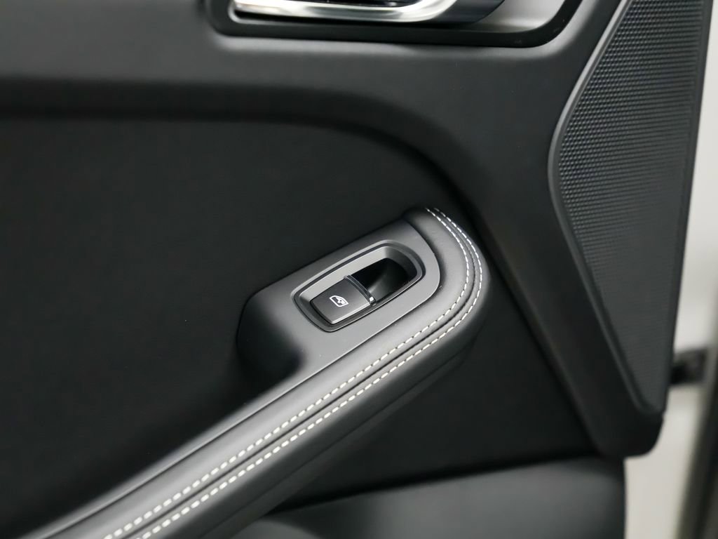 New 2026 Porsche Macan GTS AWD/4WD image 16