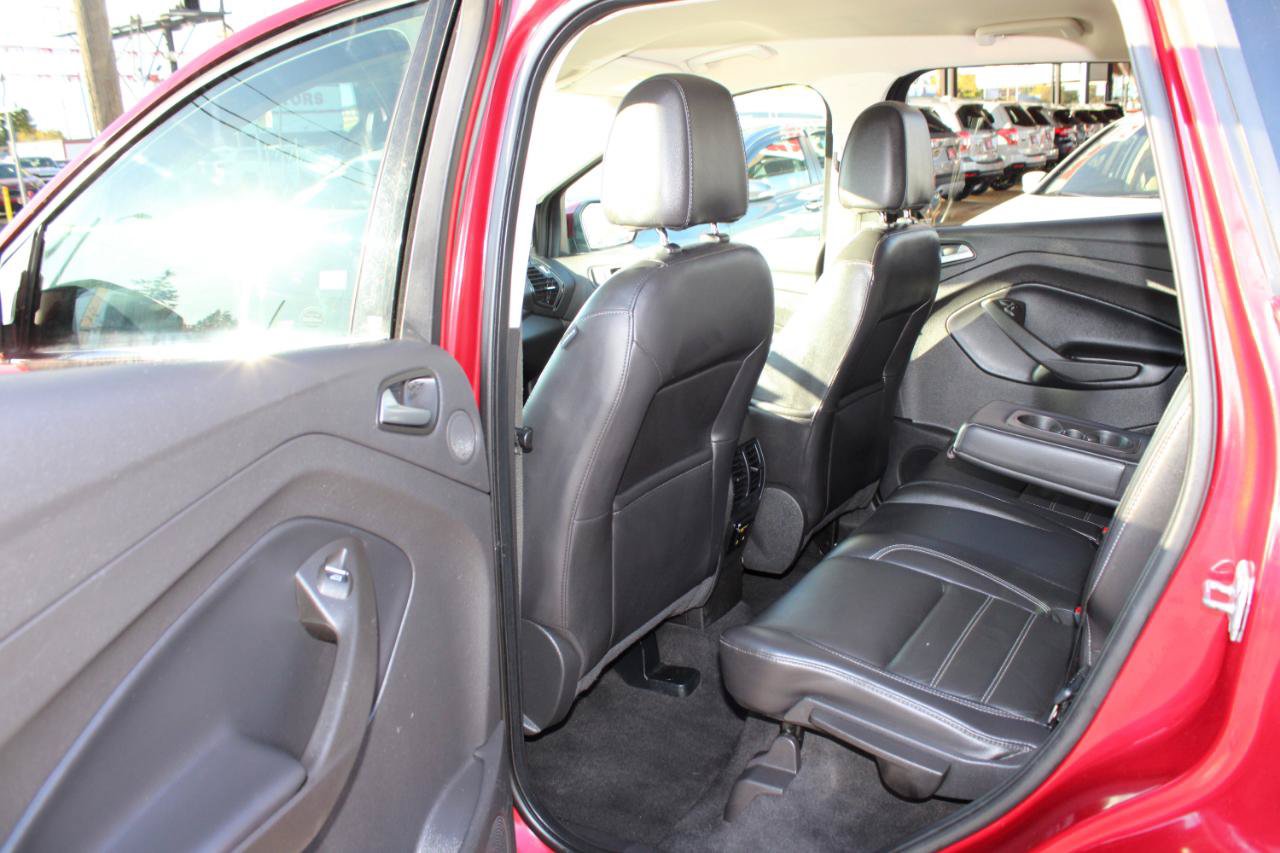 Used 2017 Ford Escape Titanium AWD/4WD image 12