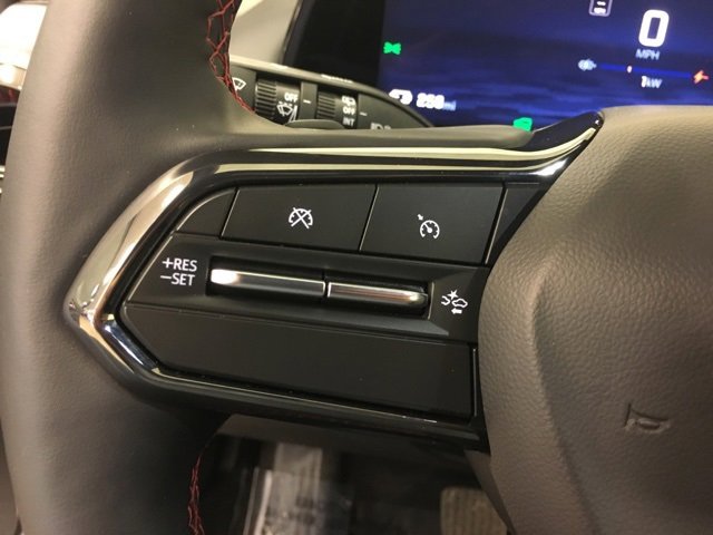 Used 2024 Chevrolet Equinox EV RS image 27