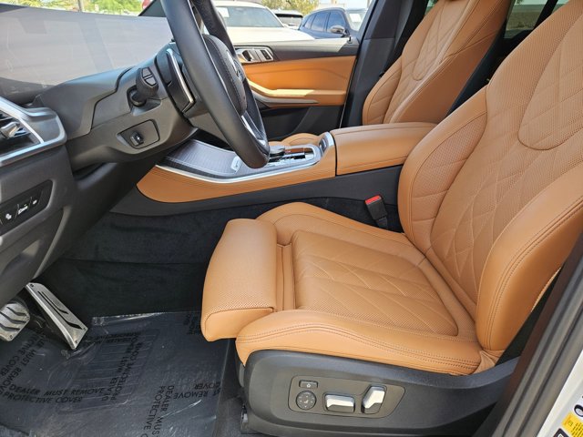 Certified 2024 BMW X5 xDrive40i w/ Premium Package AWD/4WD image 15