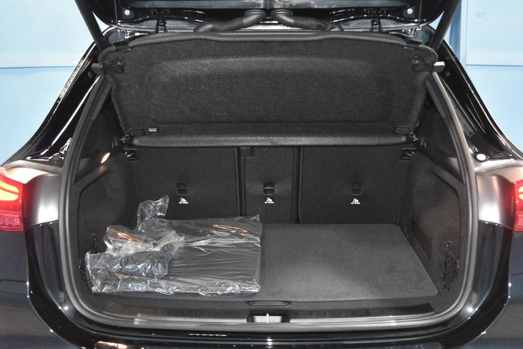 Certified 2026 Mercedes-Benz GLA 250 4MATIC image 26