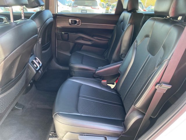 Certified 2022 Kia Sorento X-Line EX image 26