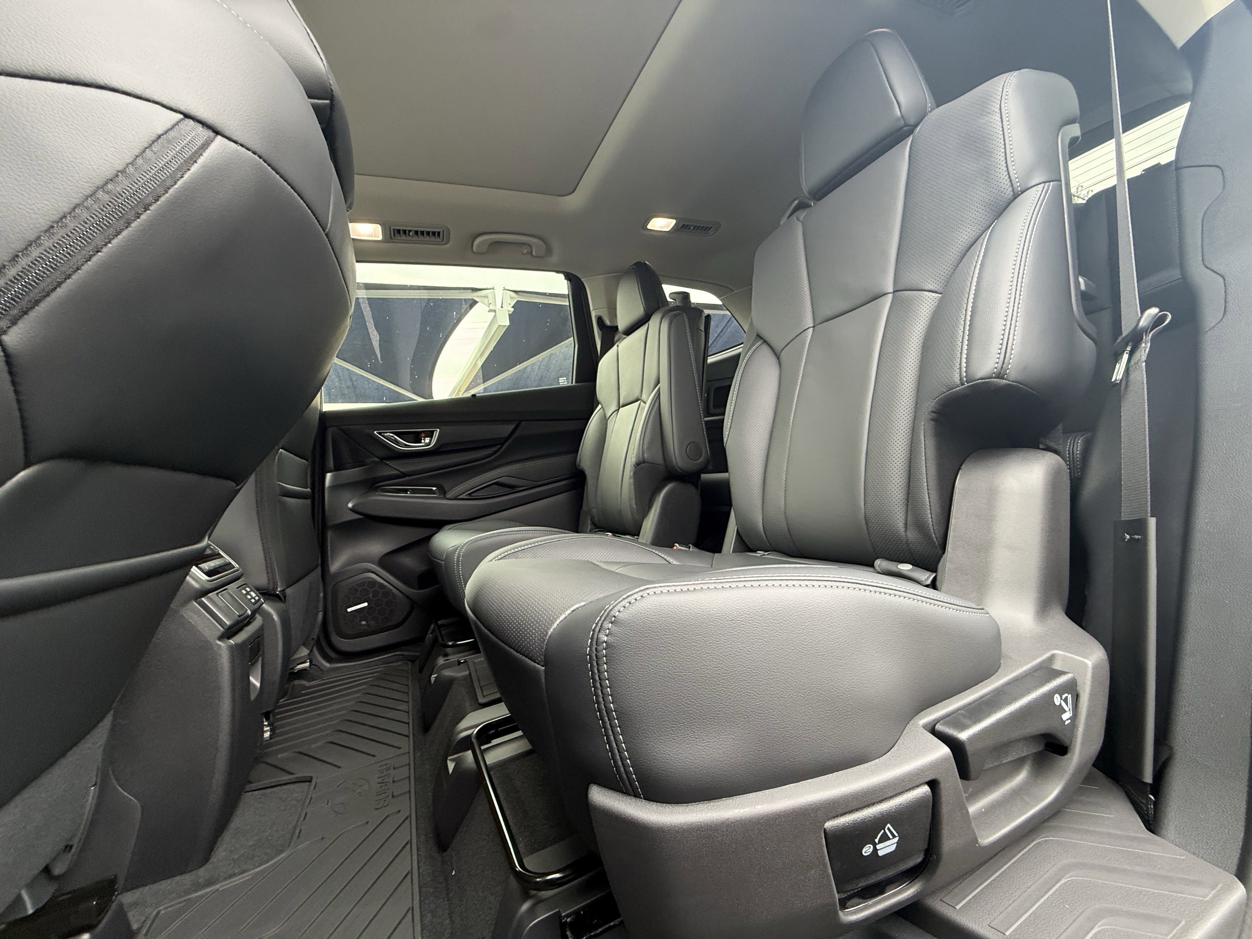 New 2026 Subaru Ascent Limited image 16