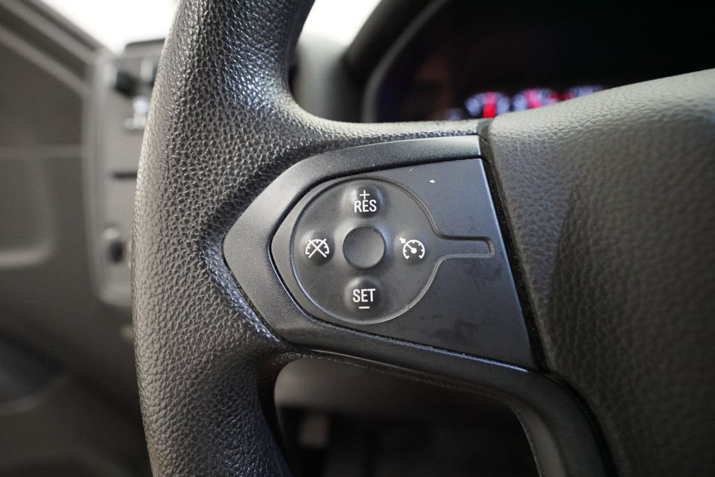 Used 2019 Chevrolet Silverado 1500 W/T AWD/4WD image 17