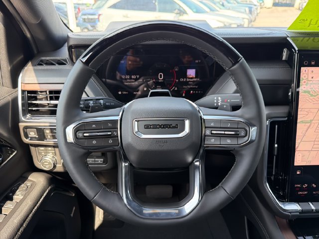 New 2026 GMC Yukon XL Denali w/ Denali Reserve Package AWD/4WD image 10