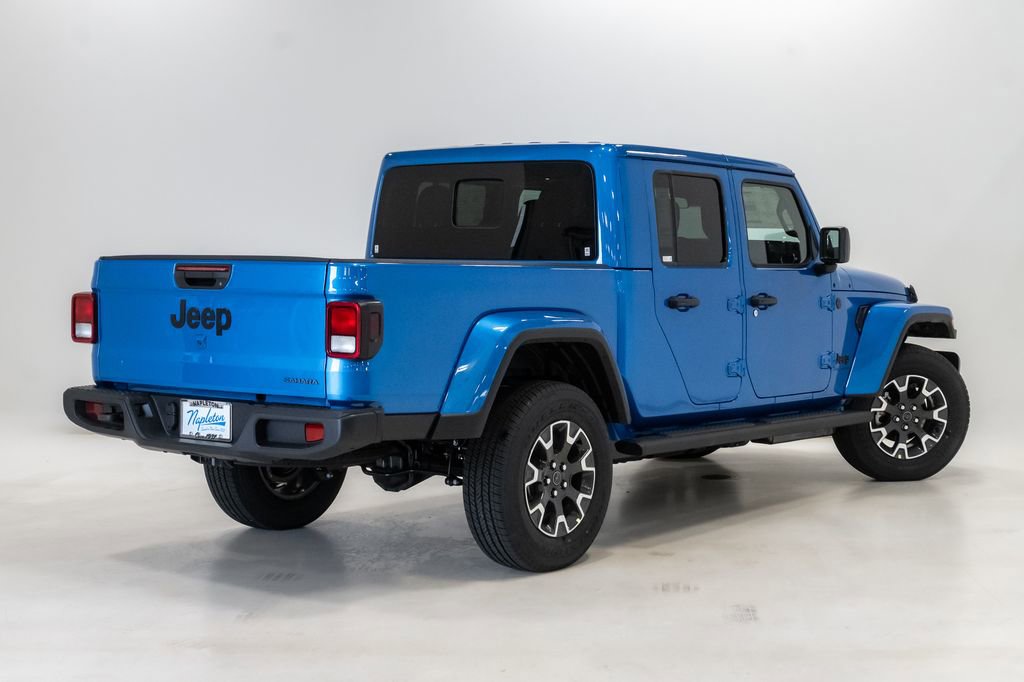 New 2026 Jeep Gladiator Sport image 25