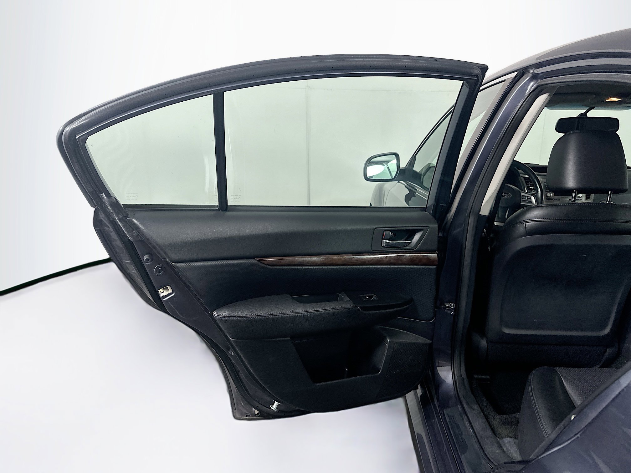 Used 2014 Subaru Legacy 2.5i Limited AWD/4WD image 26