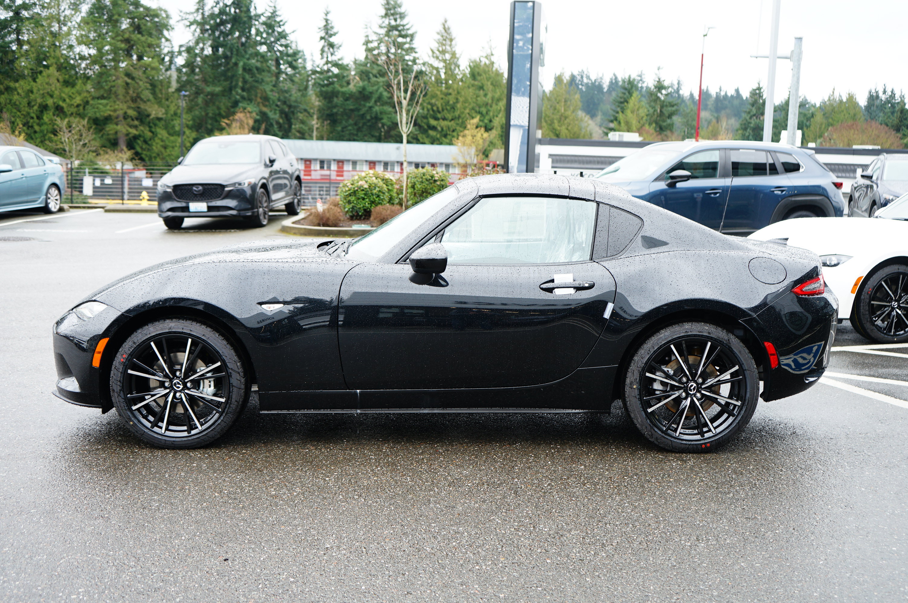New 2026 MAZDA MX-5 Miata RF Grand Touring RWD image 6