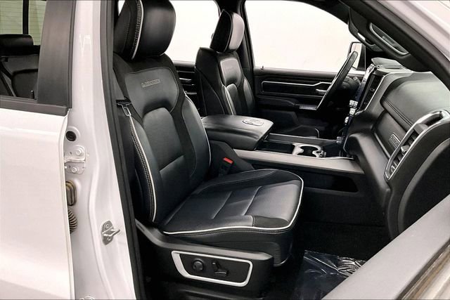 Used 2025 RAM 1500 Laramie AWD/4WD image 8