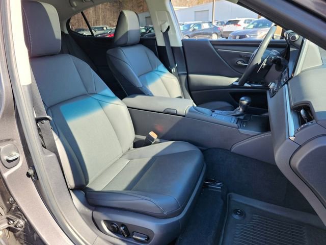 Used 2022 Lexus ES 350 w/ Premium Package image 18