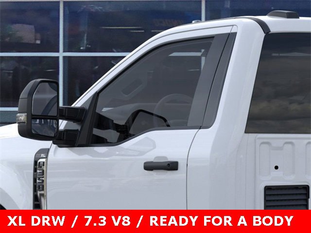 New 2025 Ford F350 XL w/ XL Chrome Package image 42
