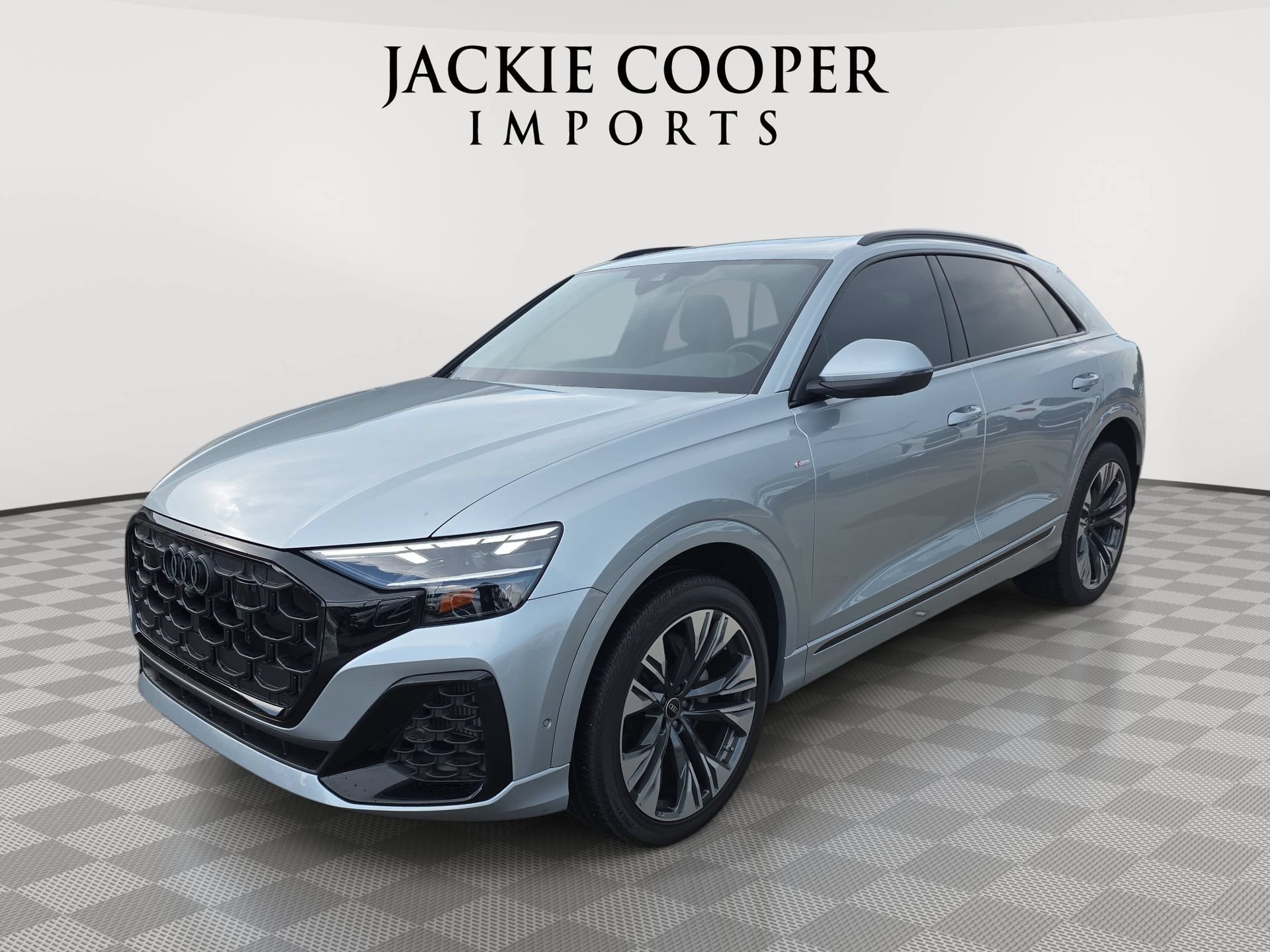 Used 2025 Audi Q8 Premium Plus w/ Premium Plus Package