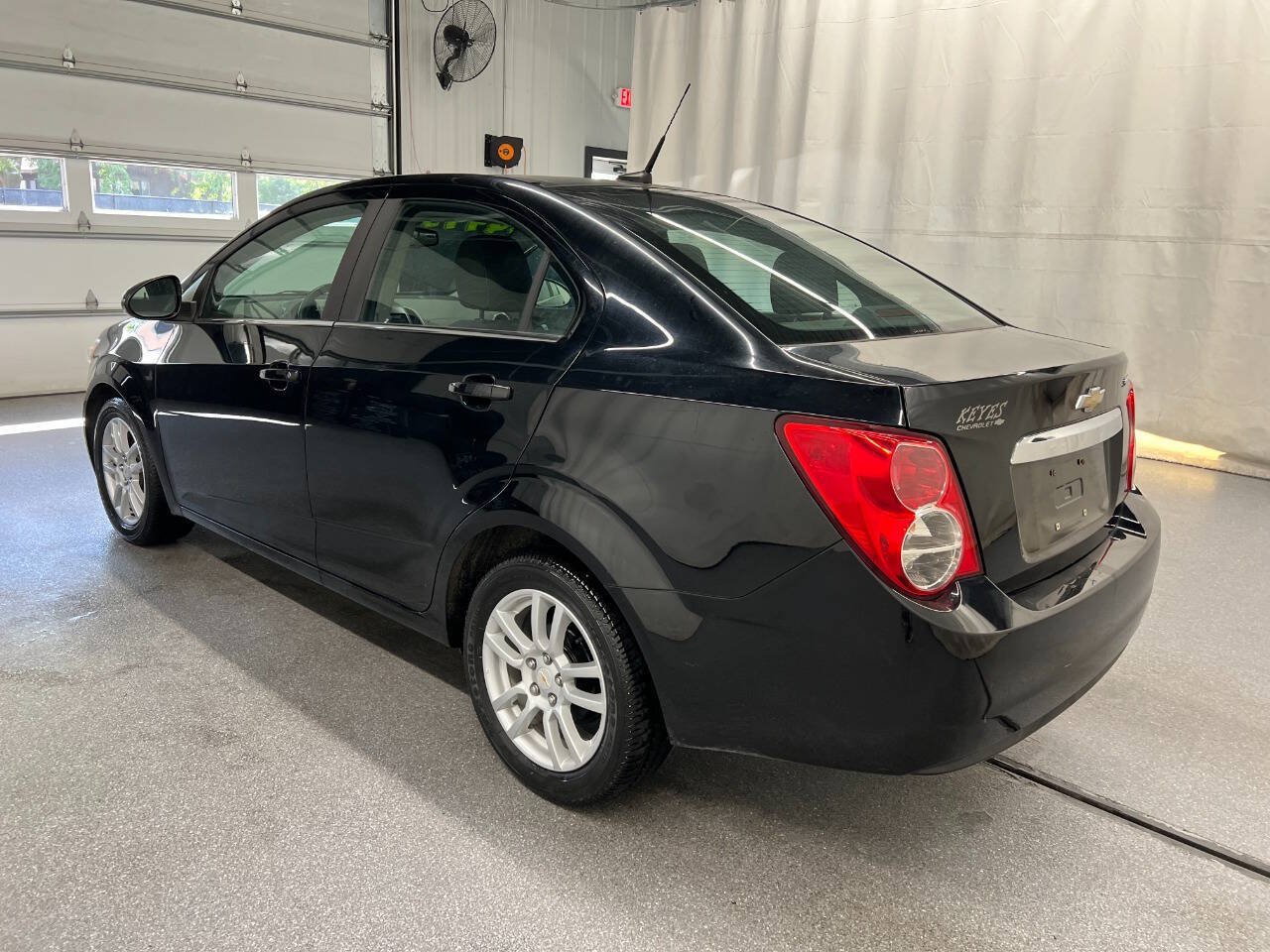 Used 2012 Chevrolet Sonic LT FWD image 6