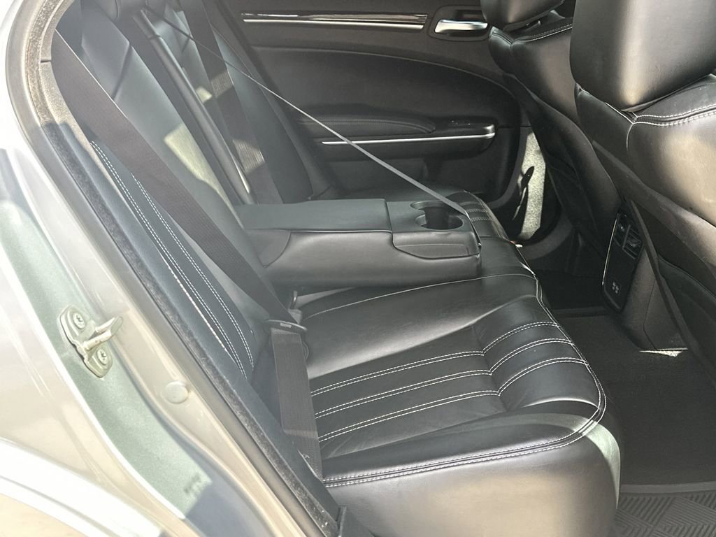 Used 2023 Chrysler 300 S image 17