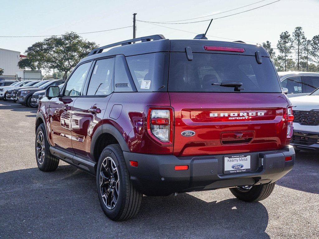 New 2025 Ford Bronco Sport Outer Banks w/ Outer Banks Tech Package+ AWD/4WD image 4