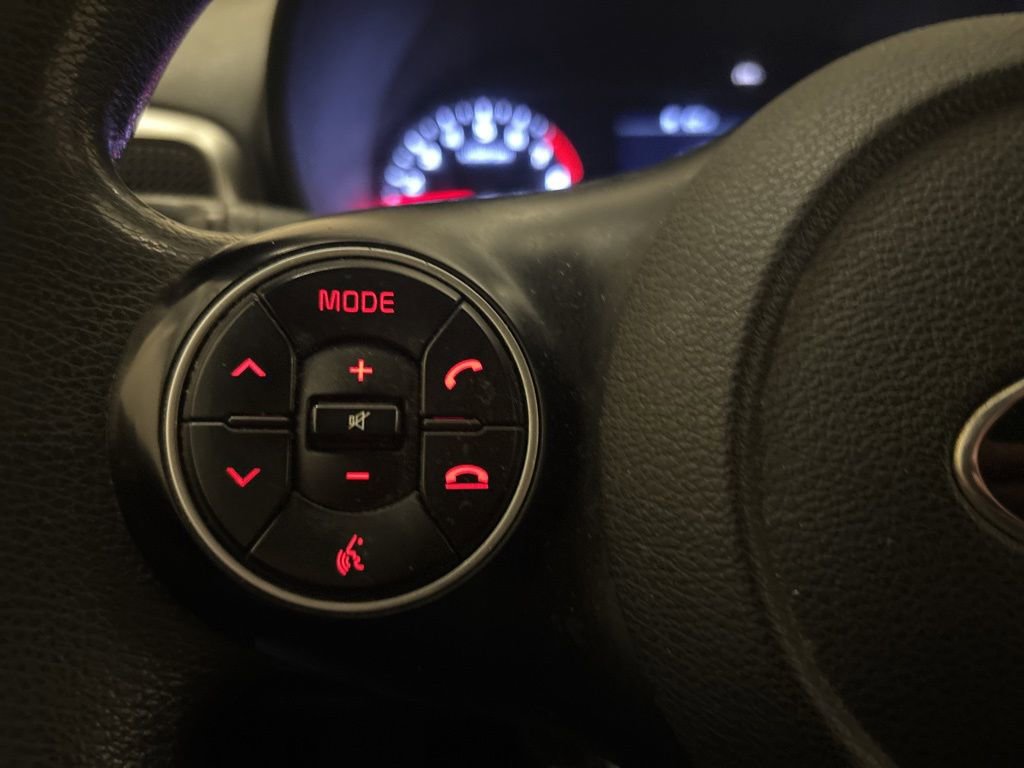 Used 2021 Kia Soul S image 16