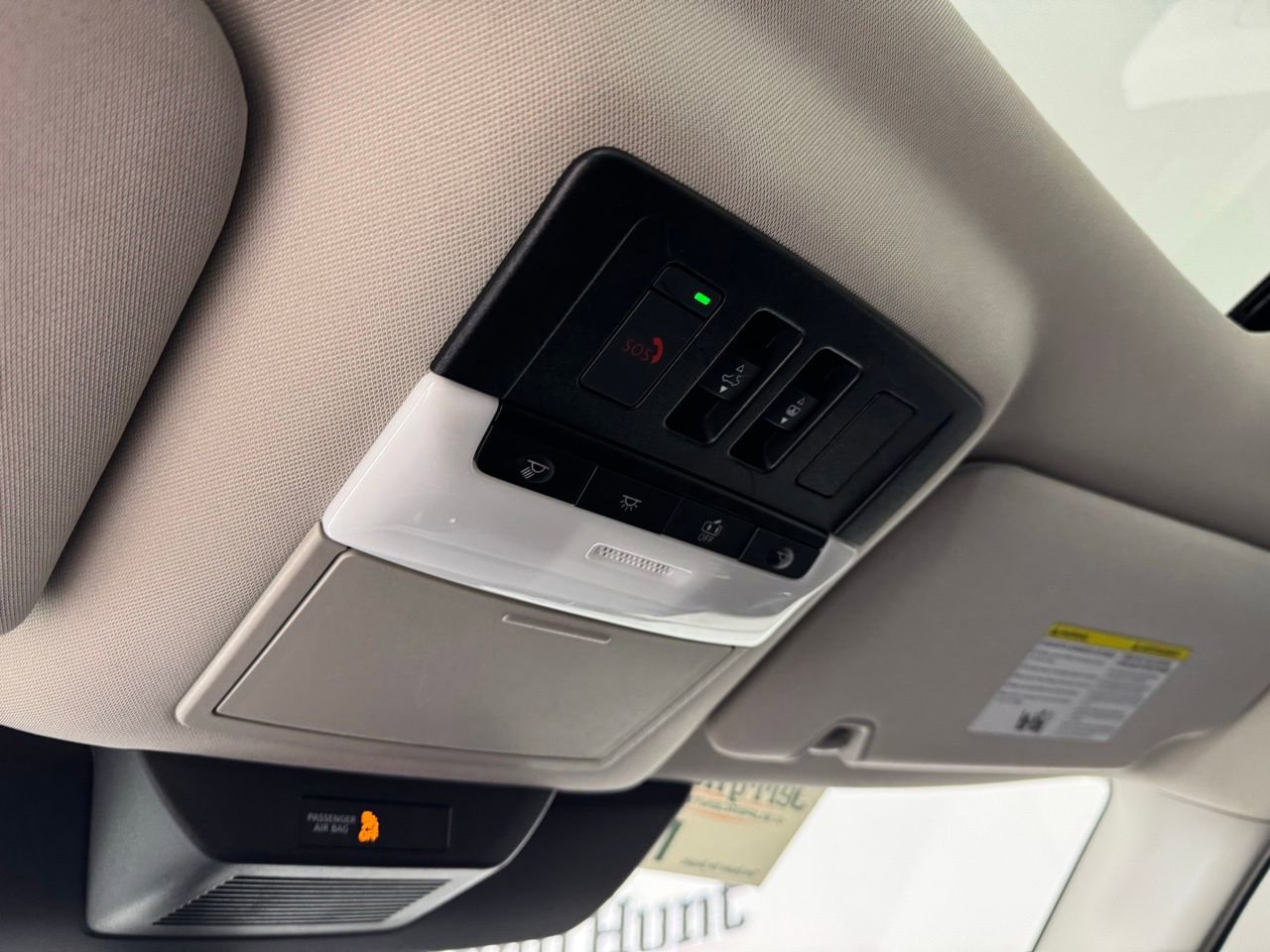 Used 2024 Nissan Pathfinder Platinum image 25