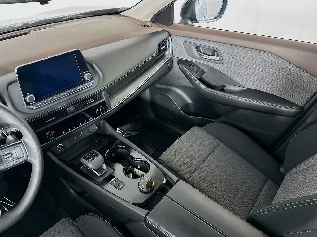 Certified 2023 Nissan Rogue SV AWD/4WD image 30