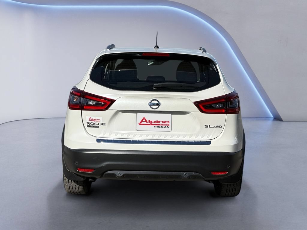 Used 2022 Nissan Rogue Sport SL AWD/4WD image 4