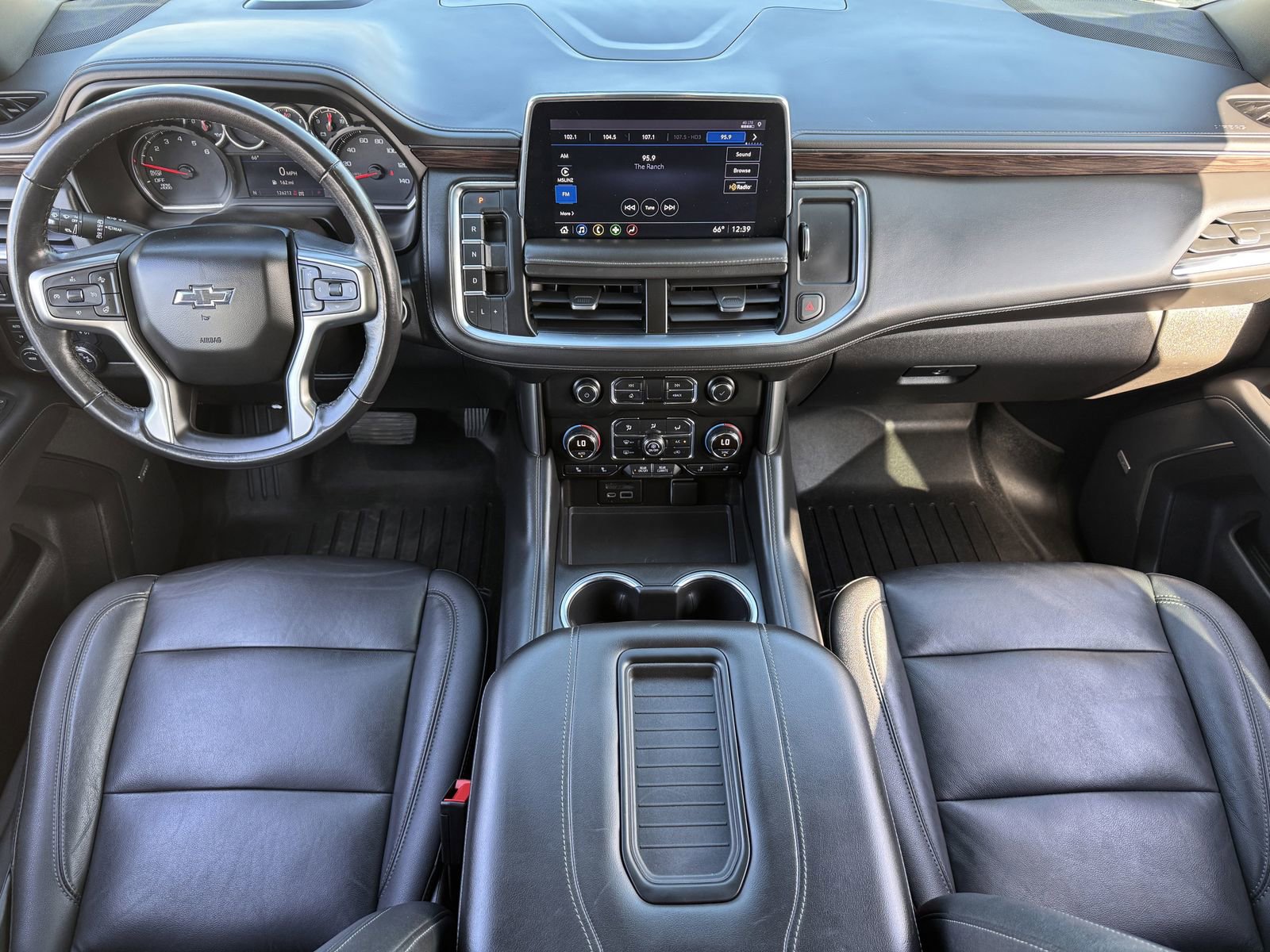 Used 2021 Chevrolet Tahoe Z71 w/ Luxury Package image 11