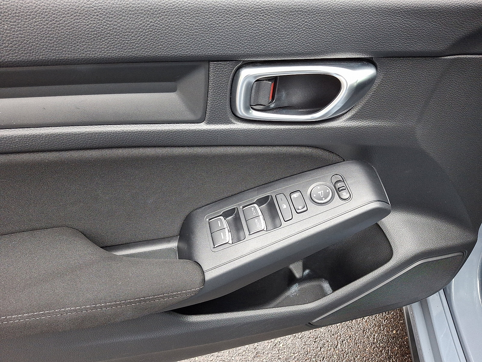 Used 2022 Honda Civic Sport image 12