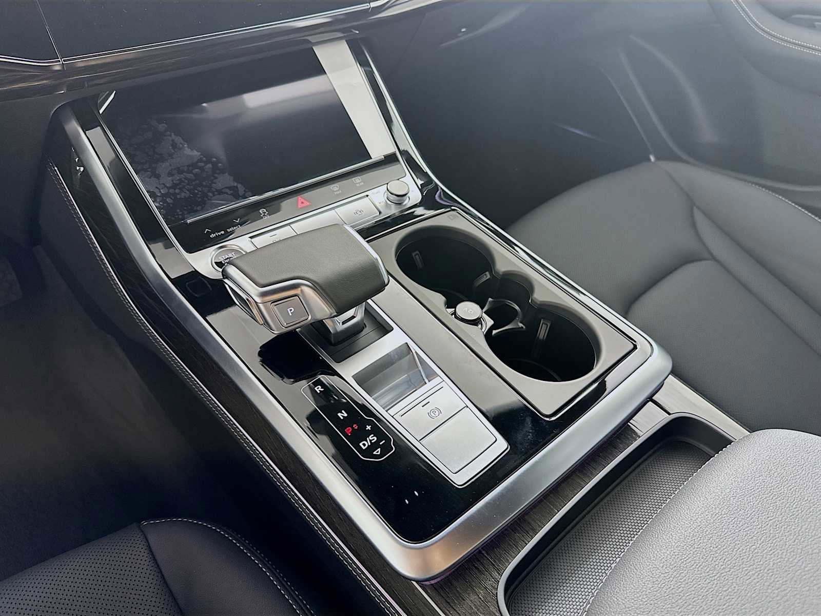 New 2026 Audi Q8 Premium Plus image 16