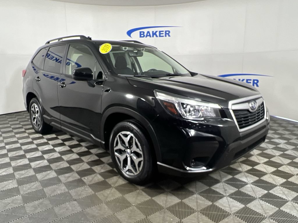 Used 2019 Subaru Forester Premium w/ All-Weather Package AWD/4WD image 2