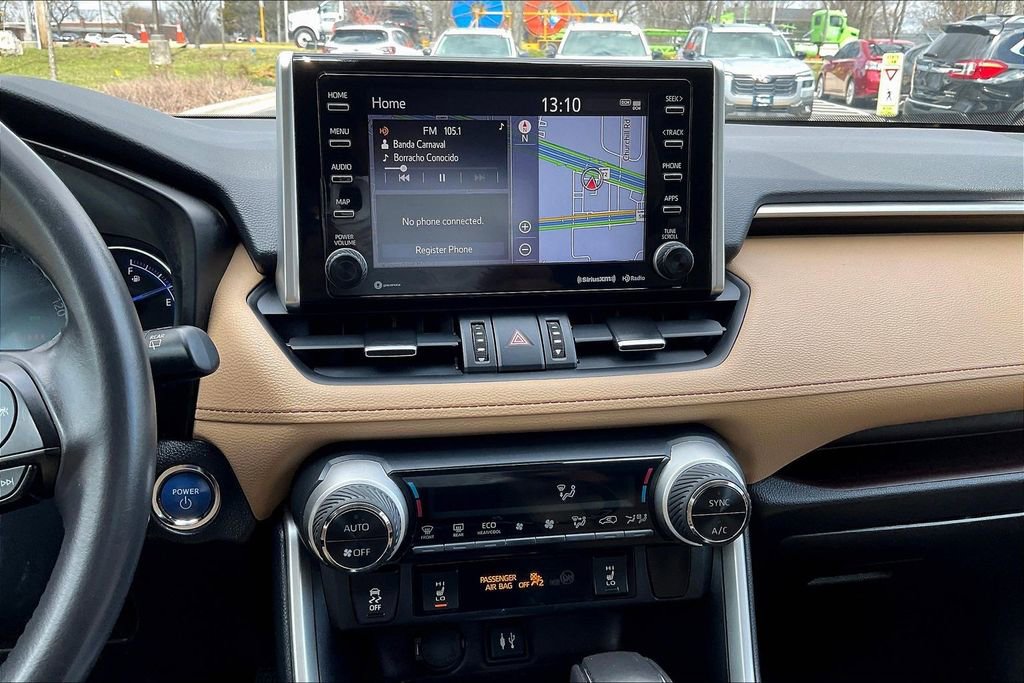 Used 2019 Toyota RAV4 Limited AWD/4WD image 6