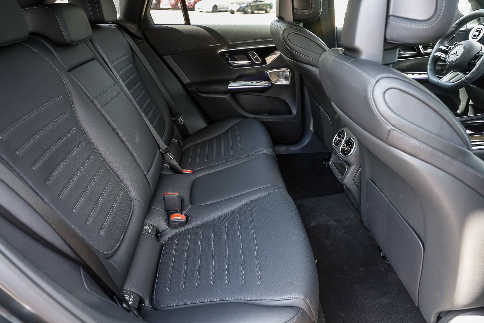 New 2026 Mercedes-Benz GLC 300 4MATIC image 18
