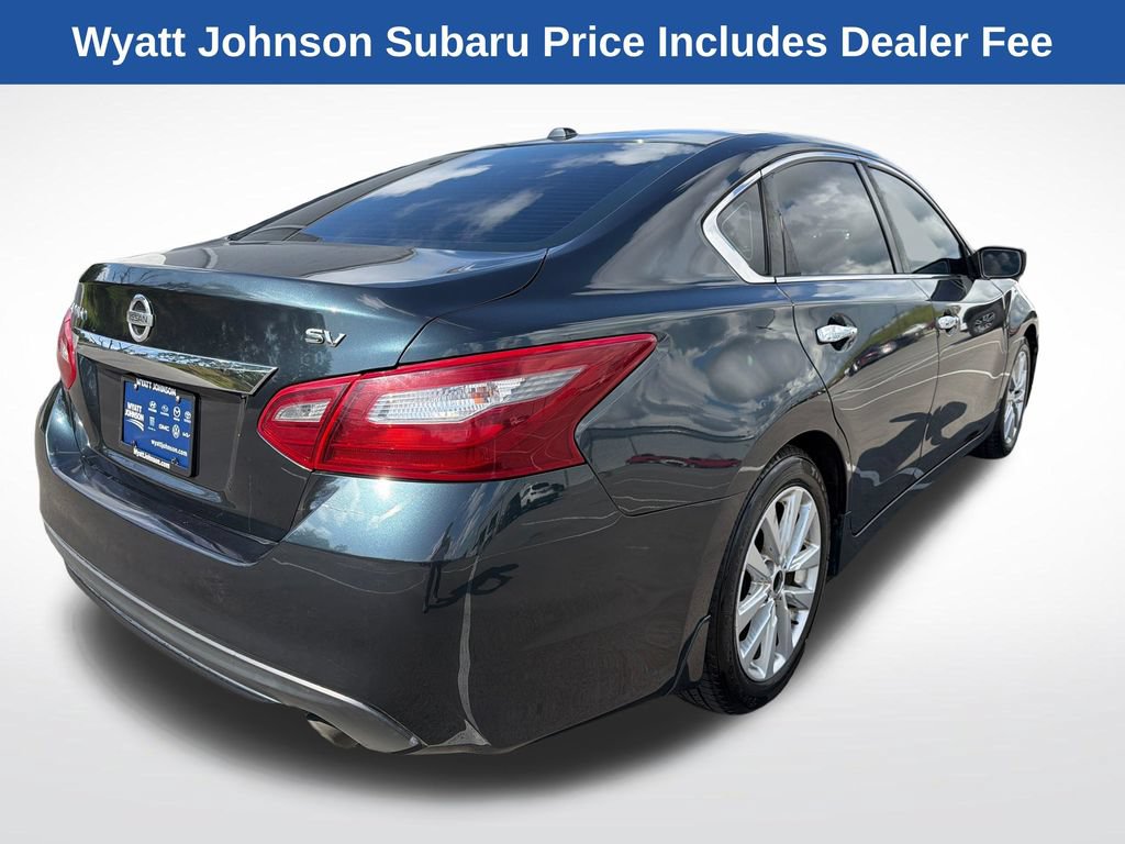 Used 2017 Nissan Altima 2.5 SV FWD image 9