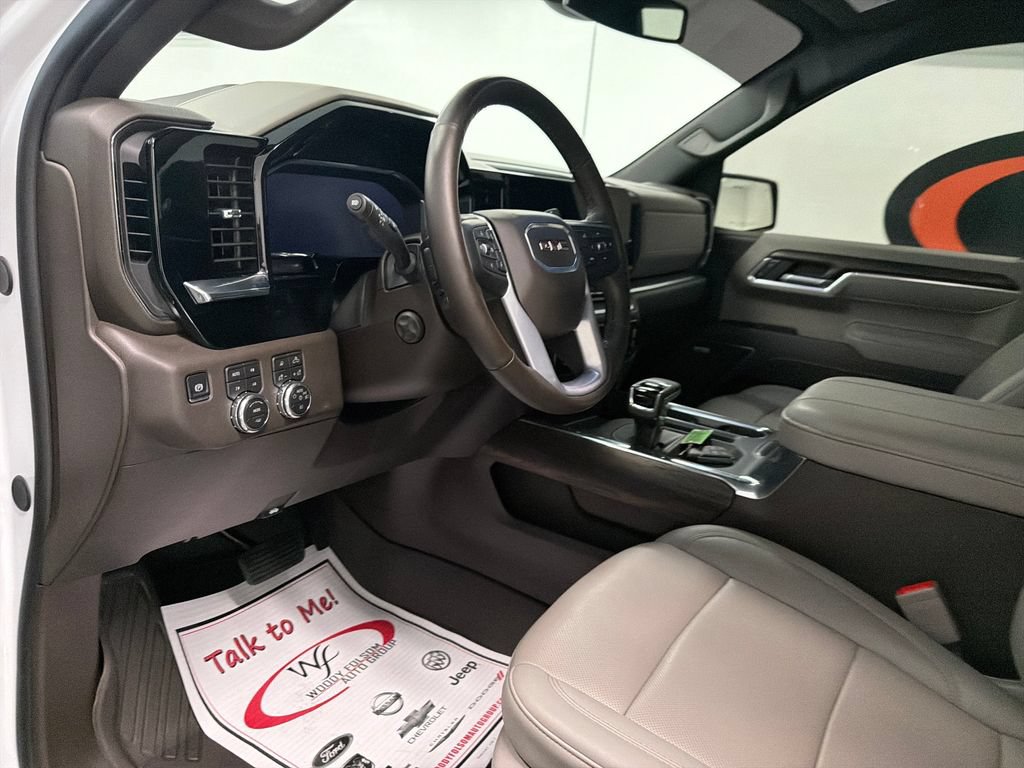 Used 2026 GMC Sierra 1500 SLT w/ SLT Premium Plus Package AWD/4WD image 9