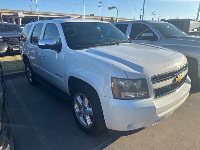 Used 2009 Chevrolet Tahoe LT w/ Luxury Package image 2