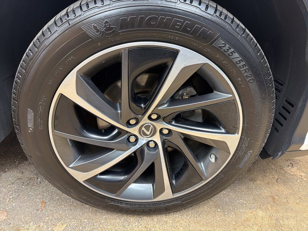 Used 2018 Lexus RX 450h AWD w/ Luxury Package image 34