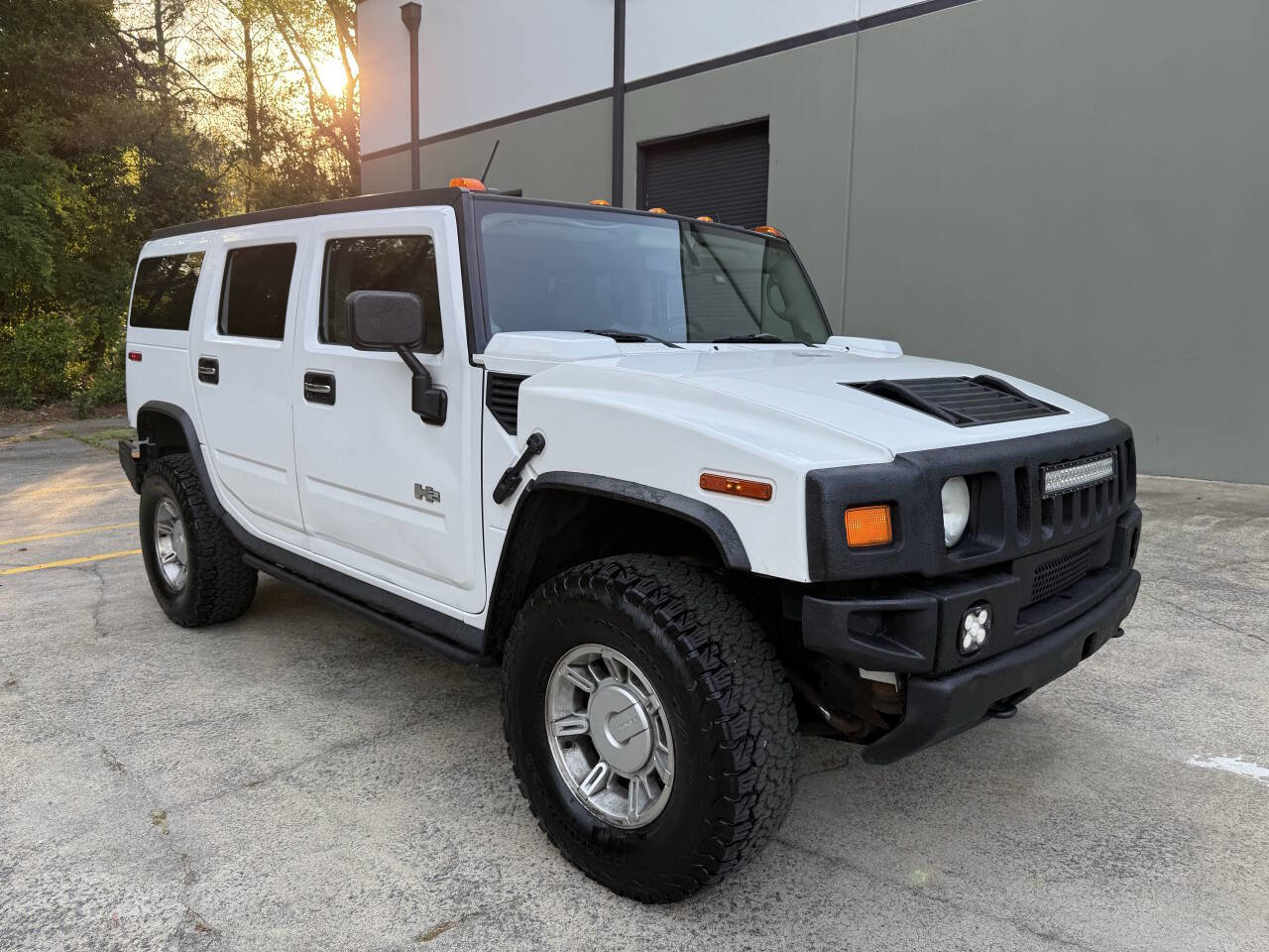 Used 2003 HUMMER H2 w/ Preferred Equipment Group image 9
