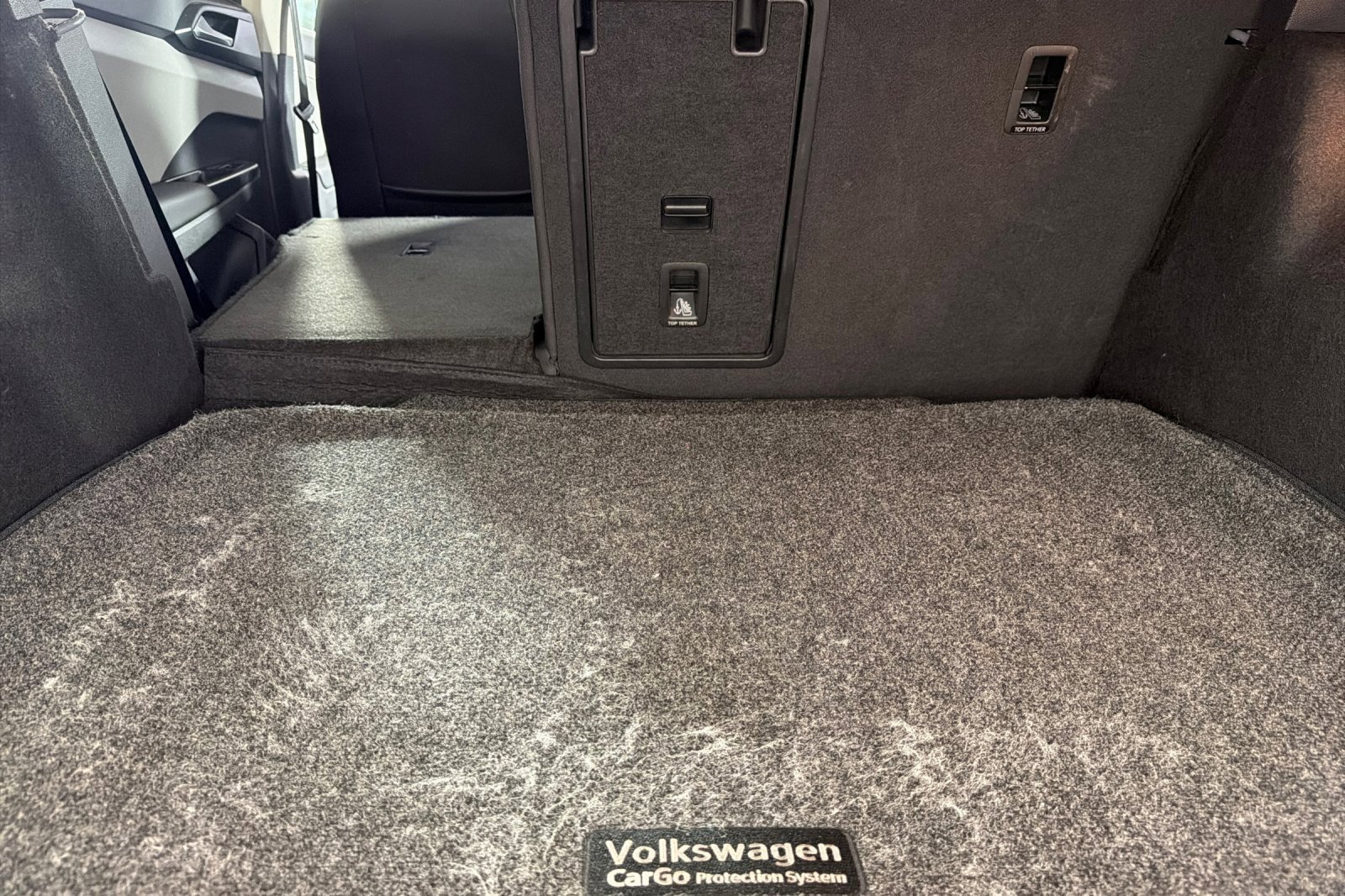 Used 2022 Volkswagen Taos SEL w/ Panoramic Sunroof Package image 14