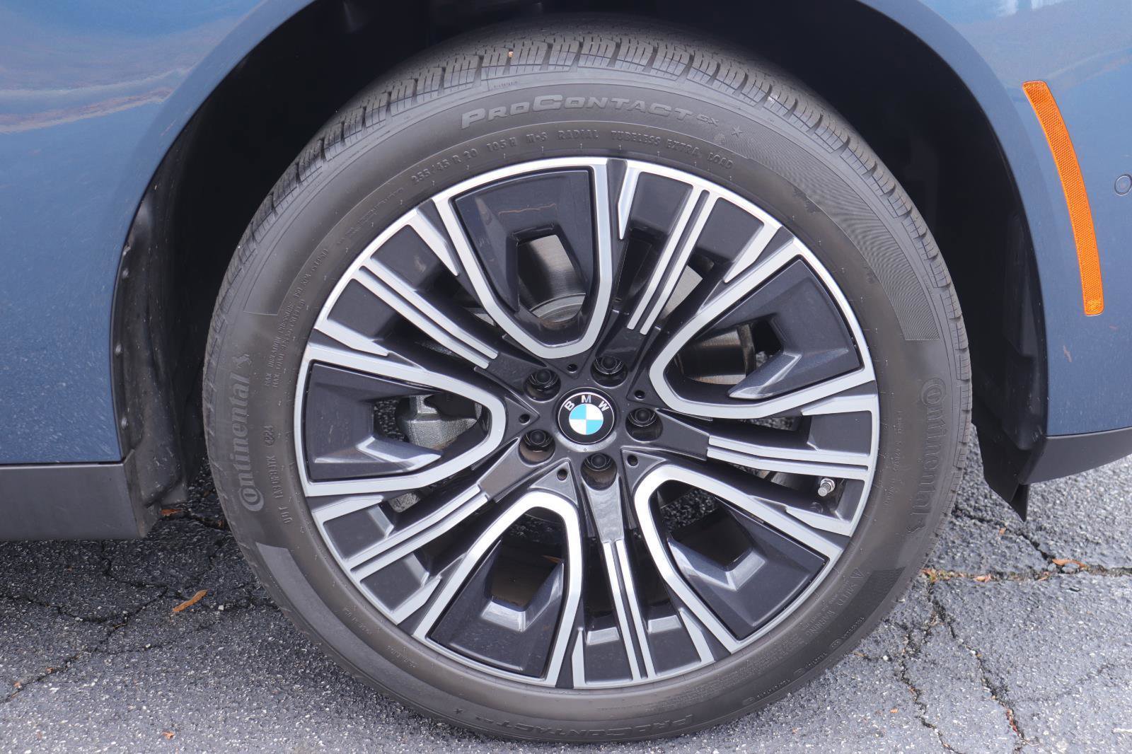 Used 2025 BMW X3 xDrive30i w/ Premium Package image 42