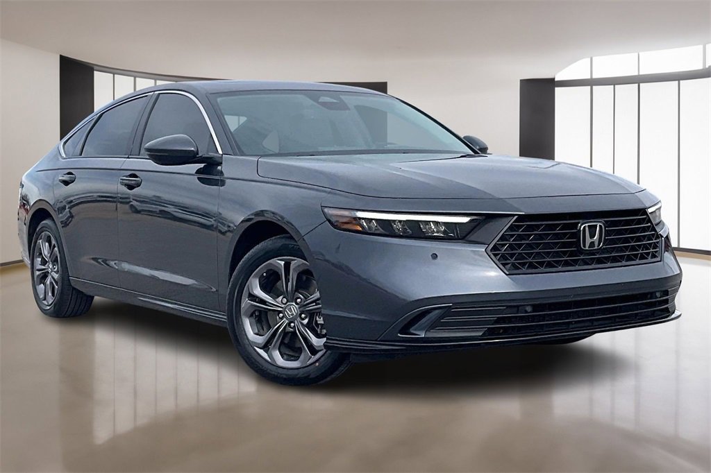 Used 2025 Honda Accord EX-L image 11