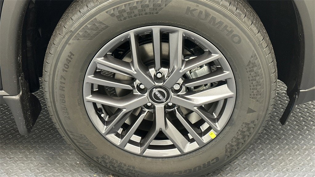 New 2026 Nissan Rogue S image 17